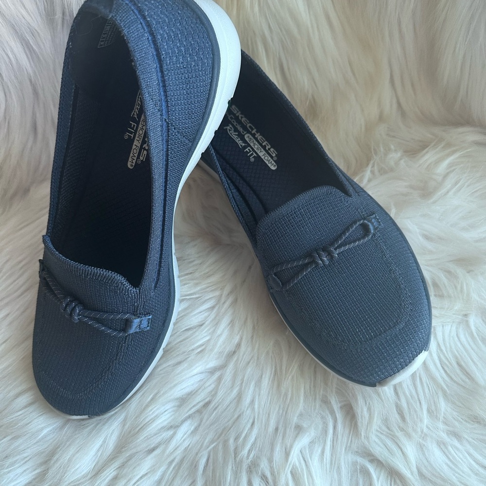 Skechers Women's Dark Blue Flats/8 - Picture 6 of 9